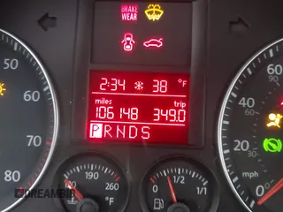 2009 Volkswagen Jetta SE z VIN 3VWRZ71K49M016683, wystawiony jako IAAI lot #41530644 z przebiegiem 106 148 mil mil oraz . Historia ofert i sprzedaży dostępna na DreamBid. Obrazek 15.