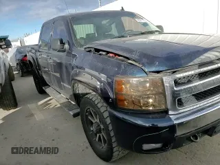 2007 Chevrolet Silverado 1500 1LT with VIN 3GCEC13J07G523824, listed as a Copart auction lot 85211794 with 304,461 mi miles and Salvage Title. Bid and sale history available at DreamBid. Image 11.