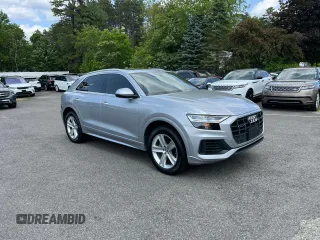 2019 Audi Q8 Premium z VIN WA1AVAF1XKD017700, wystawiony jako Copart lot #59616095 z przebiegiem 120 378 mil mil oraz Tytuł czysty. Historia ofert i sprzedaży dostępna na DreamBid. Obrazek 1.