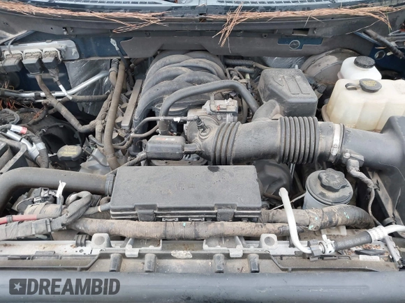 2010 Ford F-150 XL with VIN 1FTEX1C83AFB35240, listed as a IAAI auction lot 41370586 with 21,658 mi miles. Bid and sale history available at carsss.com. Image 10.