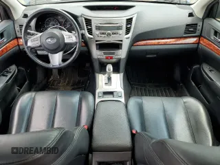 2010 Subaru Outback Limited Power Moon with VIN 4S4BRCKC9A3314037, listed as a Copart auction lot 61821935 with 156,386 mi miles and Salvage title. Bid and sale history available at DreamBid. Image 8.