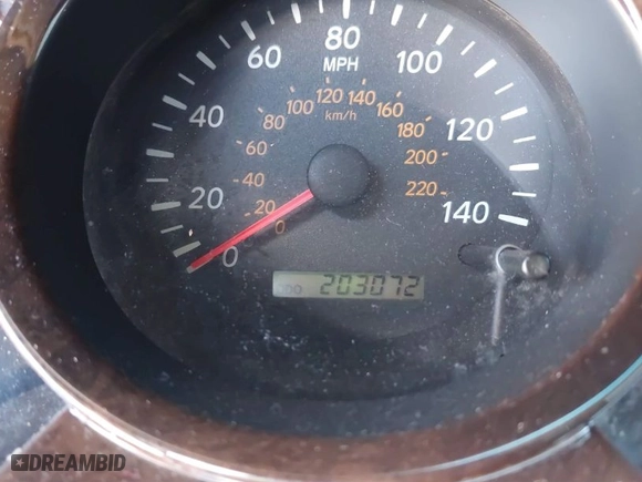 2002 Toyota Highlander with VIN JTEGF21A620041053, listed as a IAAI auction lot 41803741 with 203,072 mi miles. Bid and sale history available at carsss.com. Image 7.