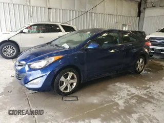 2013 Hyundai Elantra GS z VIN KMHDH6AE3DU015173, wystawiony jako Copart lot #54688145 z przebiegiem 93 212 mil mil oraz Nie do naprawy • Non repairable. Historia ofert i sprzedaży dostępna na DreamBid. Obrazek 1.