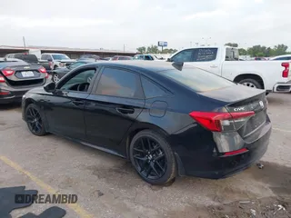 2022 Honda Civic Sport z VIN 2HGFE2F56NH583737, wystawiony jako IAAI lot #42063718 z przebiegiem 42 952 mil mil oraz . Historia ofert i sprzedaży dostępna na DreamBid. Obrazek 3.