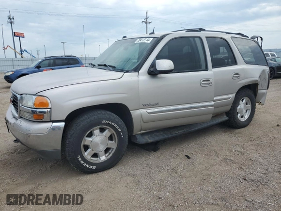 2004 GMC Yukon SLT with VIN 1GKEK13Z74J295635, listed as a Copart auction lot 70412114 with 262,062 mi miles and Salvage Title. Bid and sale history available at carsss.com. Image 1.
