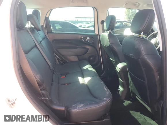2019 FIAT 500L Trekking with VIN ZFBNFADH3KZ042173, listed as a Copart auction lot 73192904 with 51,624 mi miles and Salvage Title. Bid and sale history available at carsss.com. Image 10.