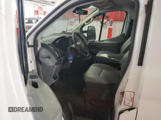 2017 Ford Transit z VIN 1FTYE1YMXHKA68341, wystawiony jako IAAI lot #42819268 z przebiegiem 193 968 mil mil oraz . Historia ofert i sprzedaży dostępna na DreamBid. Obrazek 29.