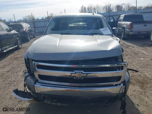 2007 Chevrolet Silverado 1500 LTZ with VIN 2GCEK13M071609477, listed as a IAAI auction lot 41042020 with 193,095 mi miles. Bid and sale history available at carsss.com. Image 11.