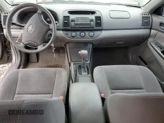 2005 Toyota Camry LE with VIN 4T1BE30K95U966890, listed as a Copart auction lot 56708695 with Not provided miles and Salvage title. Bid and sale history available at DreamBid. Image 8.