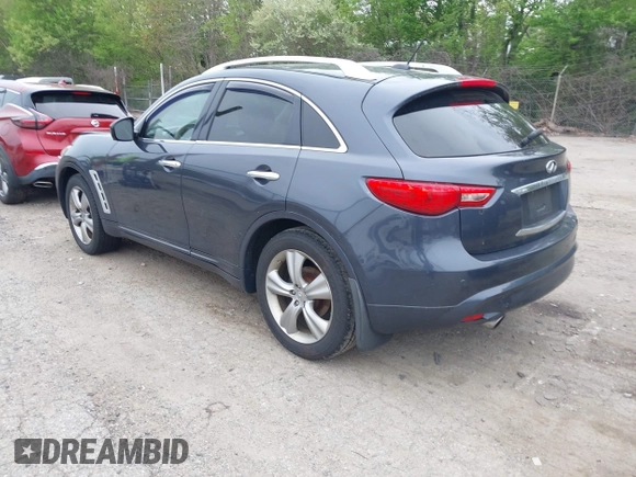 2009 Infiniti FX z VIN JNRAS18W39M152180, wystawiony jako IAAI lot #42226853 z przebiegiem 268 413 mil mil oraz . Historia ofert i sprzedaży dostępna na DreamBid. Obrazek 3.