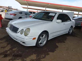 2001 Mercedes-Benz E-Class with VIN WDBJF65J61B183965, listed as a IAAI auction lot 41926279 with 305,436 mi miles. Bid and sale history available at carsss.com. Image 17.