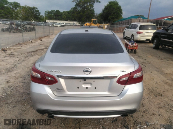 2018 Nissan Altima SR with VIN 1N4AL3AP8JC245501, listed as a IAAI auction lot 42026160 with 114,022 mi miles and . Bid and sale history available at carsss.com. Image 16.