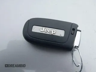 2022 Jeep Compass Latitude z VIN 3C4NJCBB9NT172153, wystawiony jako IAAI lot #41918327 z przebiegiem 95 504 mil mil oraz . Historia ofert i sprzedaży dostępna na DreamBid. Obrazek 11.