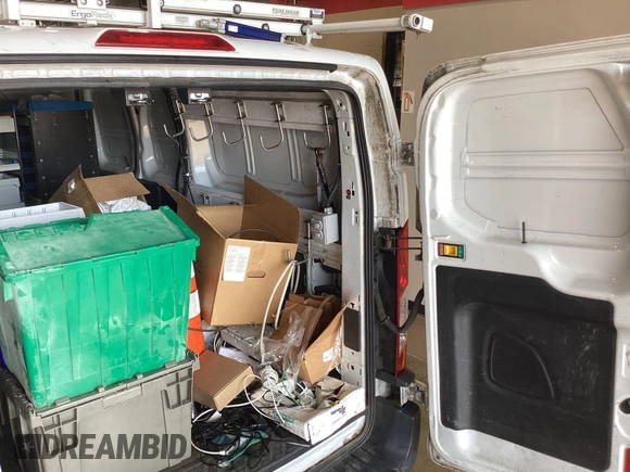 2015 Ford Transit Cargo with VIN 1FTNR1ZM1FKA44965, listed as a IAAI auction lot 42679340 with 151,641 mi miles and . Bid and sale history available at DreamBid. Image 32.