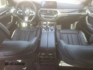 2019 BMW 5 Series 530e xDrive with VIN WBAJB1C52KB376702, listed as a Copart auction lot 59770805 with 85,375 mi miles and Clean title. Bid and sale history available at DreamBid. Image 8.