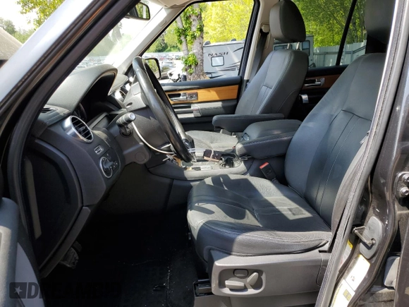 2013 Land Rover LR4 HSE with VIN SALAG2D45DA659841, listed as a Copart auction lot 54620425 with 114,882 mi miles and Salvage title. Bid and sale history available at DreamBid. Image 7.