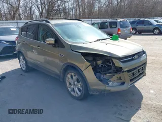 2013 Ford Escape SEL с VIN 1FMCU9HX4DUC34174, выставлен на аукционе IAAI как лот 41781517 с пробегом Не указан миль и . История ставок и продаж доступна на DreamBid. Изображение 1.