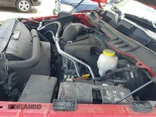 2019 Ram 1500 Big Horn z VIN 1C6RR7TT7KS516706, wystawiony jako IAAI lot #42237978 z przebiegiem 128 926 mil mil oraz . Historia ofert i sprzedaży dostępna na DreamBid. Obrazek 19.