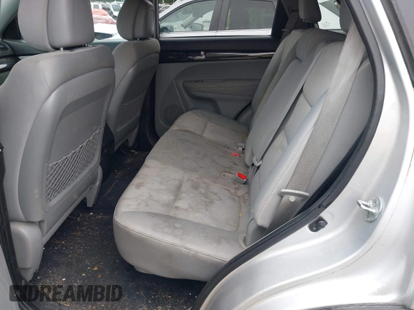 2011 Kia Sorento LX with VIN 5XYKT4A18BG099601, listed as a IAAI auction lot 42156787 with 165,397 mi miles. Bid and sale history available at carsss.com. Image 8.