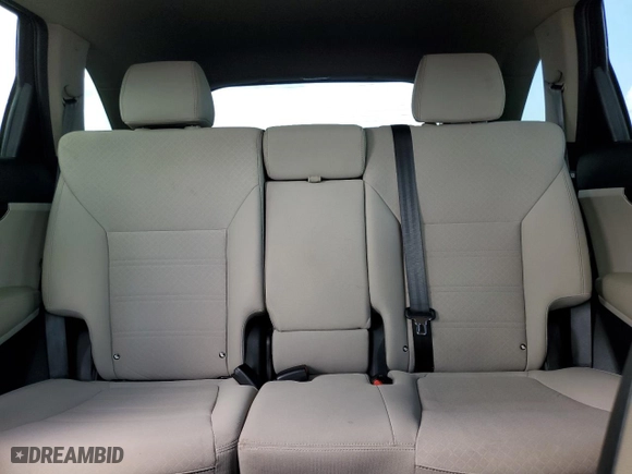 2017 Kia Sorento LX with VIN 5XYPG4A31HG201468, listed as a Copart auction lot 51784215 with 110,940 mi miles and Salvage Title. Bid and sale history available at carsss.com. Image 10.
