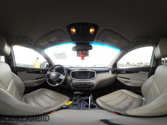 2019 Kia Sorento EX V6 with VIN 5XYPHDA51KG500108, listed as a IAAI auction lot 41900198 with 108,644 mi miles. Bid and sale history available at carsss.com. Image 24.