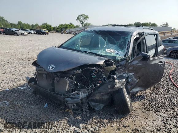 2013 Toyota Sienna XLE AAS with VIN 5TDYK3DC1DS345298, listed as a Copart auction lot 58750235 with Not provided miles and Salvage title. Bid and sale history available at DreamBid. Image 1.
