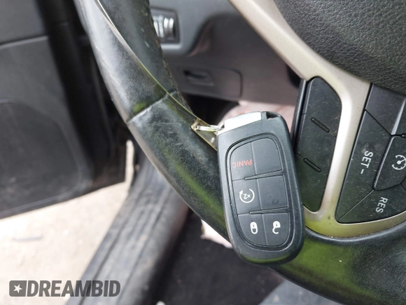 2015 Jeep Cherokee Limited with VIN 1C4PJMDS5FW587879, listed as a IAAI auction lot 41864622 with 143,843 mi miles. Bid and sale history available at carsss.com. Image 11.