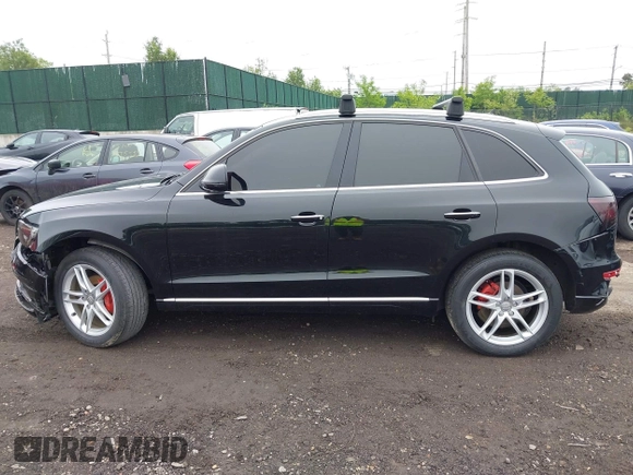 2015 Audi Q5 Premium Plus with VIN WA1LFAFP2FA145690, listed as a IAAI auction lot 42376316 with 113,532 mi miles and . Bid and sale history available at DreamBid. Image 14.