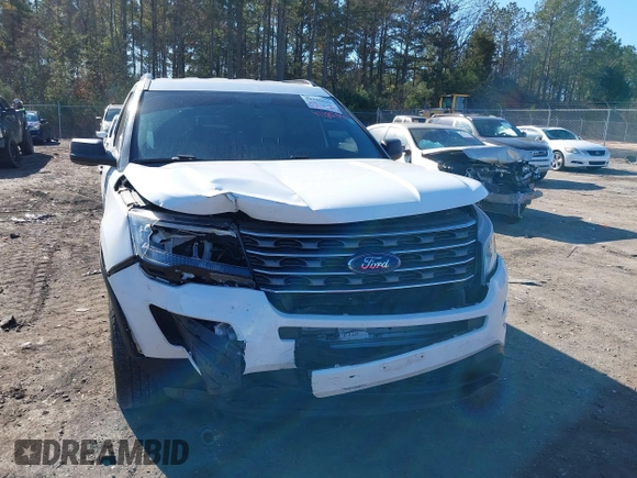 2017 Ford Explorer z VIN 1FM5K7BH8HGD95989, wystawiony jako IAAI lot #41185041 z przebiegiem 40 984 mil mil oraz . Historia ofert i sprzedaży dostępna na DreamBid. Obrazek 6.