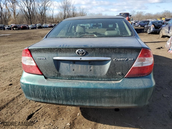 2004 Toyota Camry LE with VIN 4T1BF30K04U062597, listed as a Copart auction lot 43414635 with 222,028 mi miles and Salvage Title. Bid and sale history available at carsss.com. Image 6.
