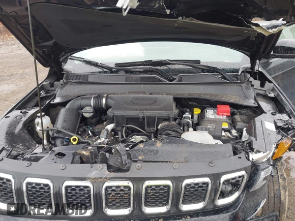 2023 Jeep Compass Latitude z VIN 3C4NJDBN4PT538846, wystawiony jako IAAI lot #41692514 z przebiegiem 13 057 mil mil oraz . Historia ofert i sprzedaży dostępna na DreamBid. Obrazek 10.