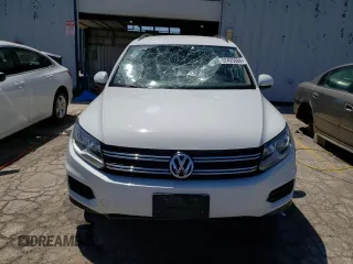 2016 Volkswagen Tiguan R-Line with VIN WVGBV7AX1GW593028, listed as a Copart auction lot 57425084 with Not Provided miles and Salvage Title. Bid and sale history available at DreamBid. Image 5.