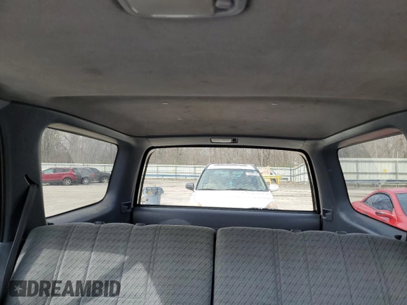 1996 Toyota 4Runner SR5 с VIN JT3GN86RXT0003713, выставлен на аукционе Copart как лот 52396935 с пробегом 155 891 миль миль и Списание • Salvage title. История ставок и продаж доступна на DreamBid. Изображение 10.