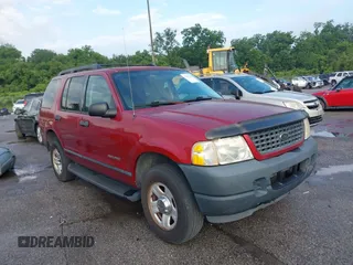 2005 Ford Explorer XLS z VIN 1FMZU62K85UB30746, wystawiony jako IAAI lot #42350564 z przebiegiem 164 685 mil mil oraz . Historia ofert i sprzedaży dostępna na DreamBid. Obrazek 1.