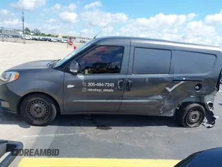 2017 Ram ProMaster City Cargo Tradesman z VIN ZFBERFAB9H6D25646, wystawiony jako IAAI lot #42258881 z przebiegiem 92 286 mil mil oraz . Historia ofert i sprzedaży dostępna na DreamBid. Obrazek 15.
