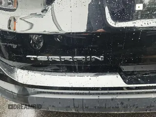 2022 GMC Terrain SLE z VIN 3GKALTEV8NL265474, wystawiony jako IAAI lot #42569668 z przebiegiem 104 173 mil mil oraz . Historia ofert i sprzedaży dostępna na DreamBid. Obrazek 6.