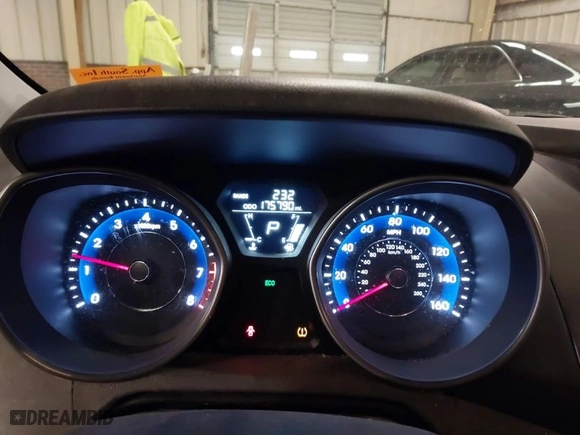2012 Hyundai Elantra Limited with VIN 5NPDH4AE4CH124730, listed as a IAAI auction lot 41379631 with 175,790 mi miles. Bid and sale history available at carsss.com. Image 7.