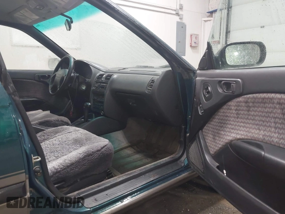 1998 Subaru Legacy Outback with VIN 4S3BG6855W7648585, listed as a IAAI auction lot 41295413 with 110,279 mi miles and . Bid and sale history available at DreamBid. Image 5.