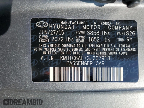 2016 Hyundai Veloster Turbo with VIN KMHTC6AE7GU267913, listed as a Copart auction lot 68070083 with 105,863 mi miles. Bid and sale history available at carsss.com. Image 13.