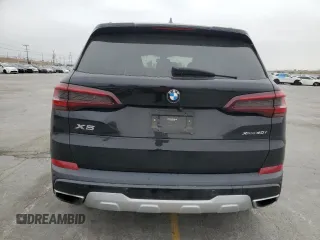 2020 BMW X5 xDrive40i z VIN 5UXCR6C02L9C49466, wystawiony jako Copart lot #56988425 z przebiegiem 60 558 mil mil oraz Szkoda całkowita • Salvage title. Historia ofert i sprzedaży dostępna na DreamBid. Obrazek 6.