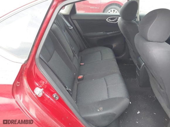 2014 Nissan Sentra SV with VIN 3N1AB7AP1EY262337, listed as a IAAI auction lot 41958717 with 132,976 mi miles. Bid and sale history available at carsss.com. Image 8.