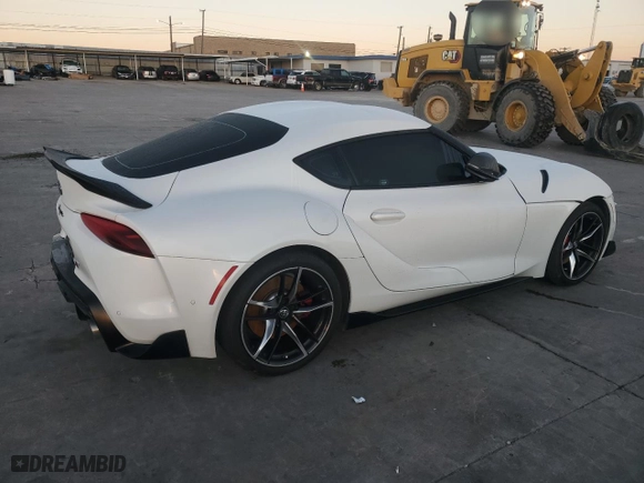 2020 Toyota GR Supra 3.0 with VIN WZ1DB4C01LW024857, listed as a Copart auction lot 86454564 with 0 mi miles and Salvage Title. Bid and sale history available at carsss.com. Image 3.