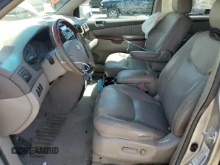 2004 Toyota Sienna XLE z VIN 5TDZA22C04S211936, wystawiony jako Copart lot #52076445 z przebiegiem 142 940 mil mil oraz Szkoda całkowita • Salvage title. Historia ofert i sprzedaży dostępna na DreamBid. Obrazek 7.