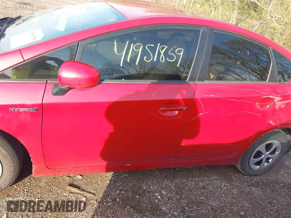 2013 Toyota Prius One z VIN JTDKN3DUXD5696576, wystawiony jako IAAI lot #41951859 z przebiegiem 181 795 mil mil oraz . Historia ofert i sprzedaży dostępna na DreamBid. Obrazek 14.