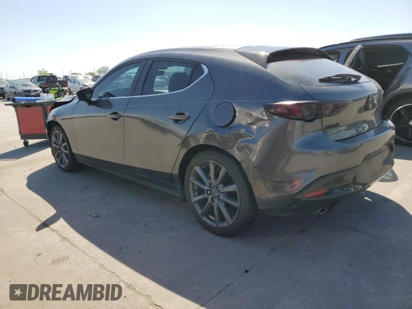 2021 Mazda Mazda3 Hatchback Select with VIN JM1BPAKL1M1318713, listed as a Copart auction lot 47141943 with 18,054 mi miles. Bid and sale history available at carsss.com. Image 2.