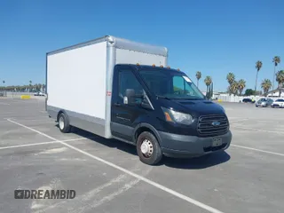 2017 Ford Transit с VIN 1FDBF9ZM2HKB18838, выставлен на аукционе IAAI как лот 41910002 с пробегом 129 754 миль миль и . История ставок и продаж доступна на DreamBid. Изображение 1.