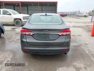 2018 Ford Fusion SE with VIN 3FA6P0H74JR125727, listed as a IAAI auction lot 41661939 with 100,446 mi miles. Bid and sale history available at carsss.com. Image 17.