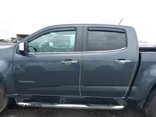 2017 Chevrolet Colorado 2WD LT z VIN 1GCGSCEN1H1227072, wystawiony jako IAAI lot #42247224 z przebiegiem 79 541 mil mil oraz . Historia ofert i sprzedaży dostępna na DreamBid. Obrazek 14.