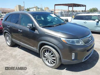 2015 Kia Sorento EX with VIN 5XYKUDA70FG556683, listed as a IAAI auction lot 42520995 with 85,374 mi miles and . Bid and sale history available at DreamBid. Image 1.