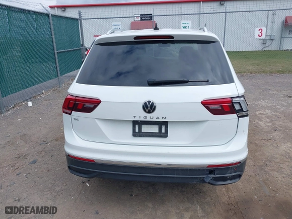 2022 Volkswagen Tiguan SE with VIN 3VV3B7AX0NM168531, listed as a IAAI auction lot 41879481 with 56,022 mi miles. Bid and sale history available at carsss.com. Image 16.